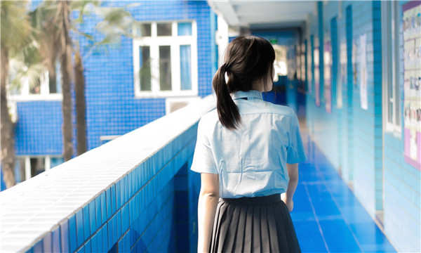 巴楚如何找到一个可以帮助我生孩子的女人？